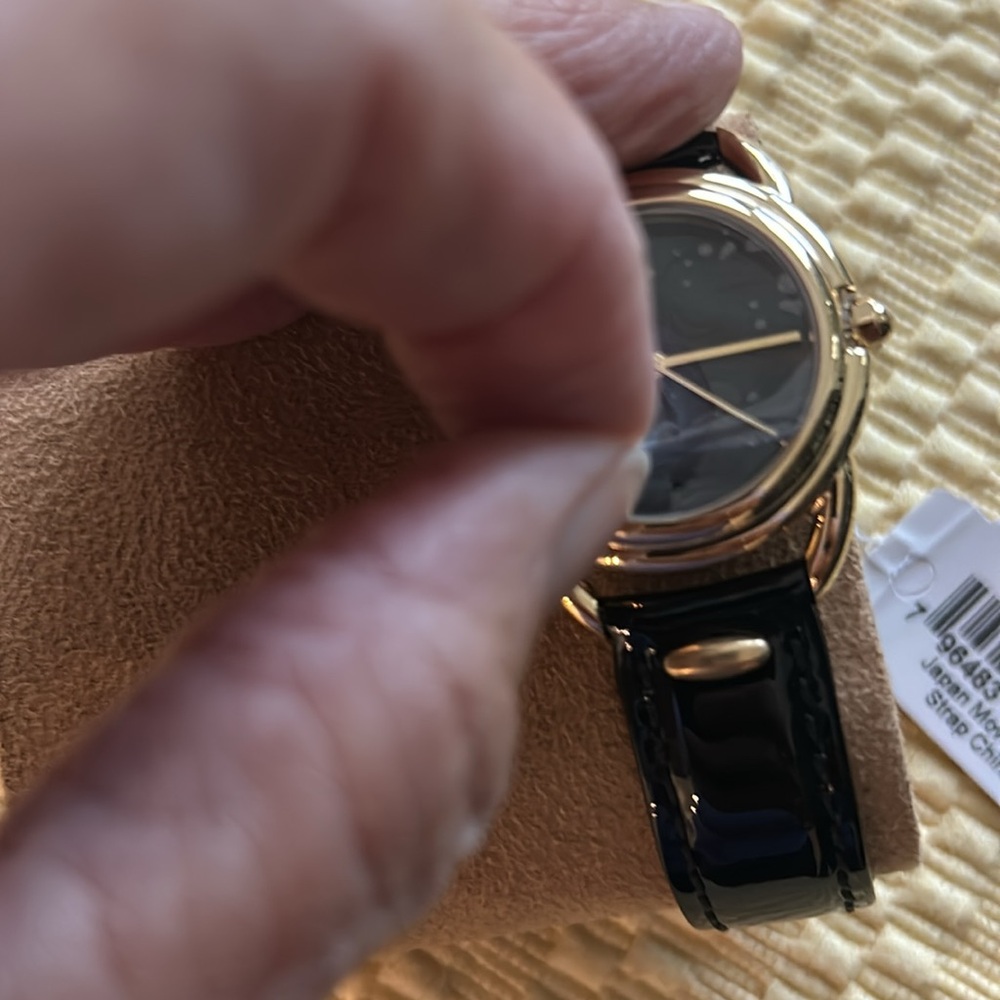 NIB Tory Burch Black and Gold Women's Watch - Picture 8 of 9